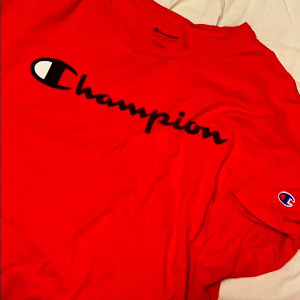 Red xl champion tee